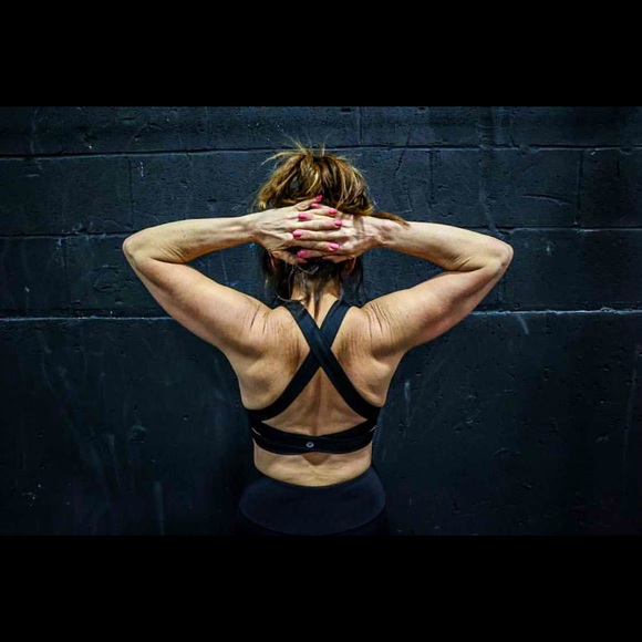 Sporting bra. Performance tested to ensure durable - Picture 1 of 5